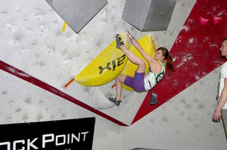 Závod ČP mládeže v boulderingu 16.2. 2014 Kateřina Kendíková